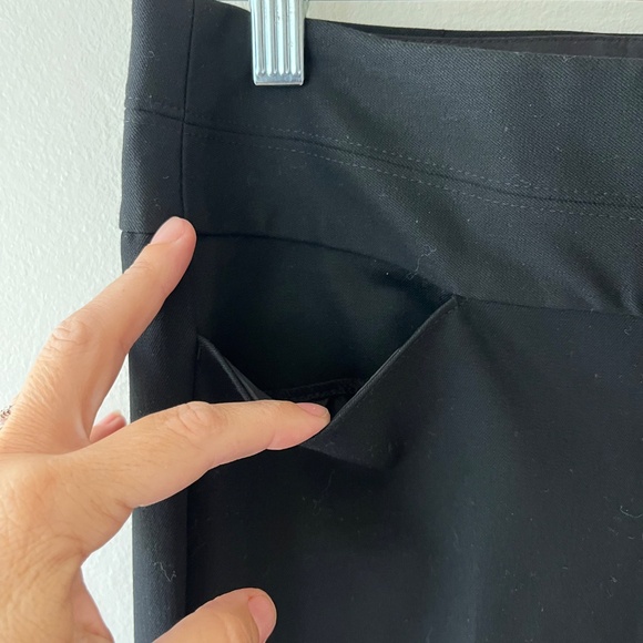 Express Sz 2S Black Stretch Wide Waistband Dress Pants Pocket Flare Leg Low Rise - Picture 4 of 6